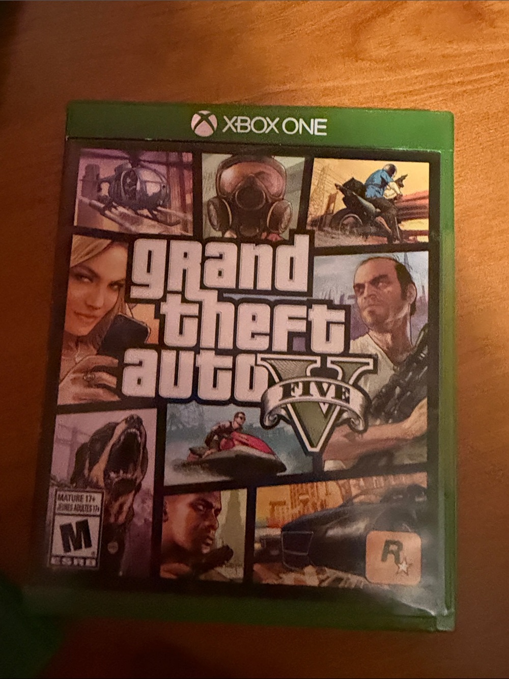 Xbox One Grand Theft Auto V - Green Case